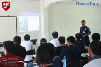 Dokumentasi kegiatan pelatihan APAR 14
